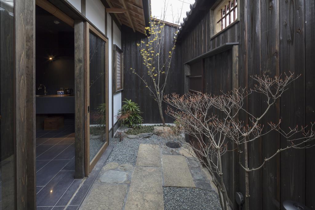 京都市 宵椿 町家ヴィラ エクステリア 写真